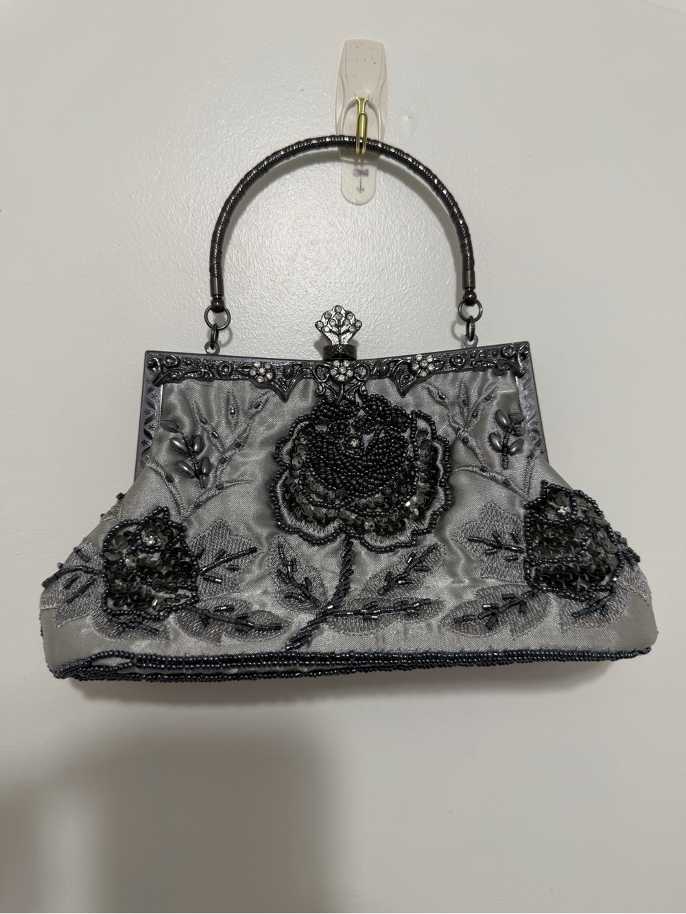 Vintage Embellished Gray Beaded Evening Clutch with Floral Motif